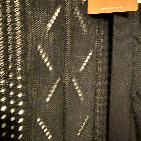 Cyrus NY Black Knit Long Cardigan SZ.M - Picture 6 of 6